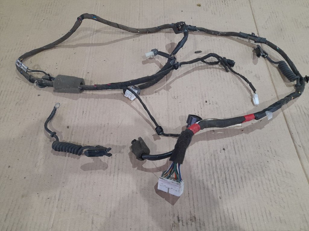 KIA SORENTO I JC Csomagtérajtó Kábelköteg (41794) KIA/919003E001 1. kép