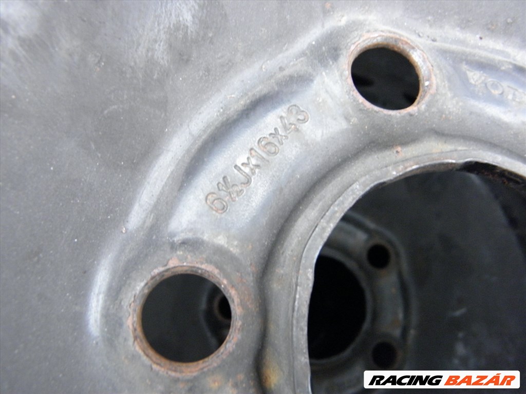 Volvo S80, S60, V70 Lemezfelni téligumival 205/55R16 2. kép