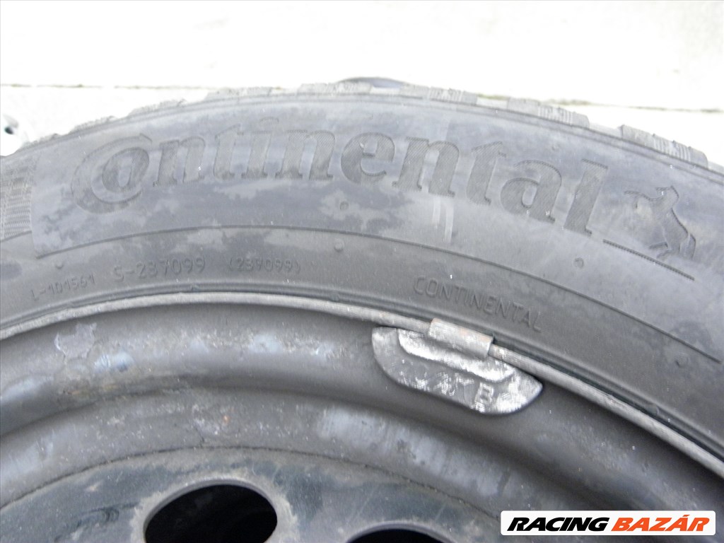 Volvo S80, S60, V70 Lemezfelni téligumival 205/55R16 4. kép