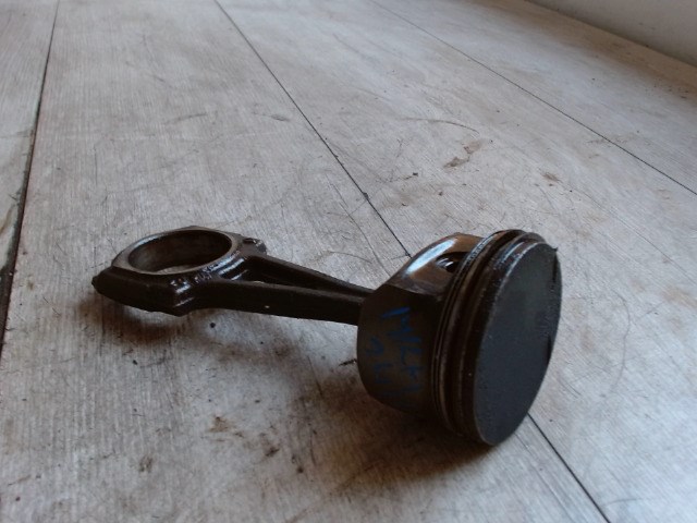 OPEL ASTRA G 97-04 Dugattyú és hajtókar 1. kép