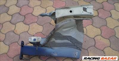 Volkswagen Golf V bal első negyed 