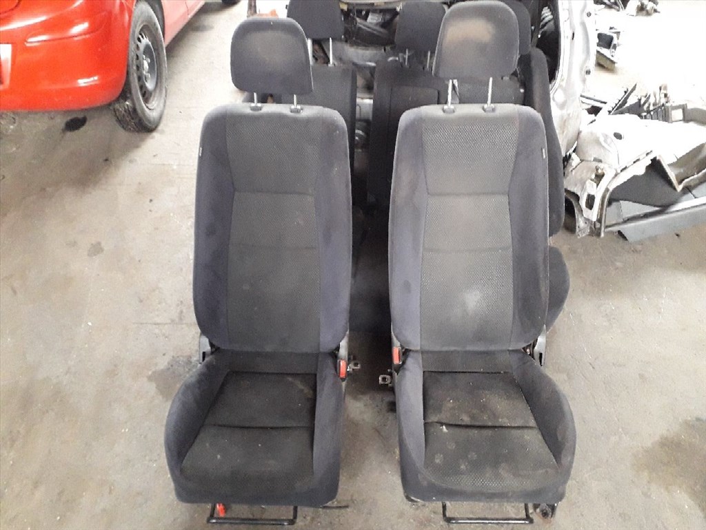 MITSUBISHI LANCER Kombi CS_W Ülés Szett (09968) 1. kép