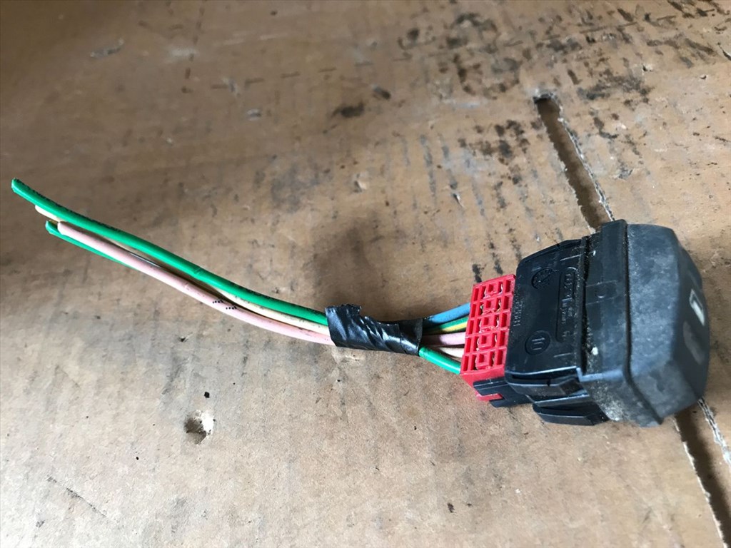 CITROËN XSARA PICASSO N68 Jobb első Ablakemelő Kapcsoló (23743) 22681 2. kép