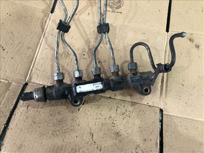 FORD FOCUS II Kombi DA_ Porlasztó Sor / Híd (44982) 965492660