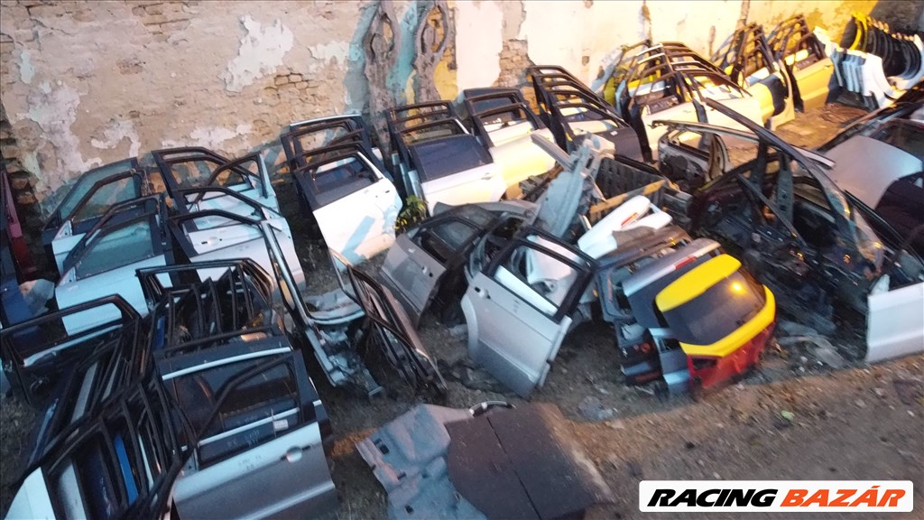 Ford S-MAX Mk1 bontott alkatrészei 6. kép
