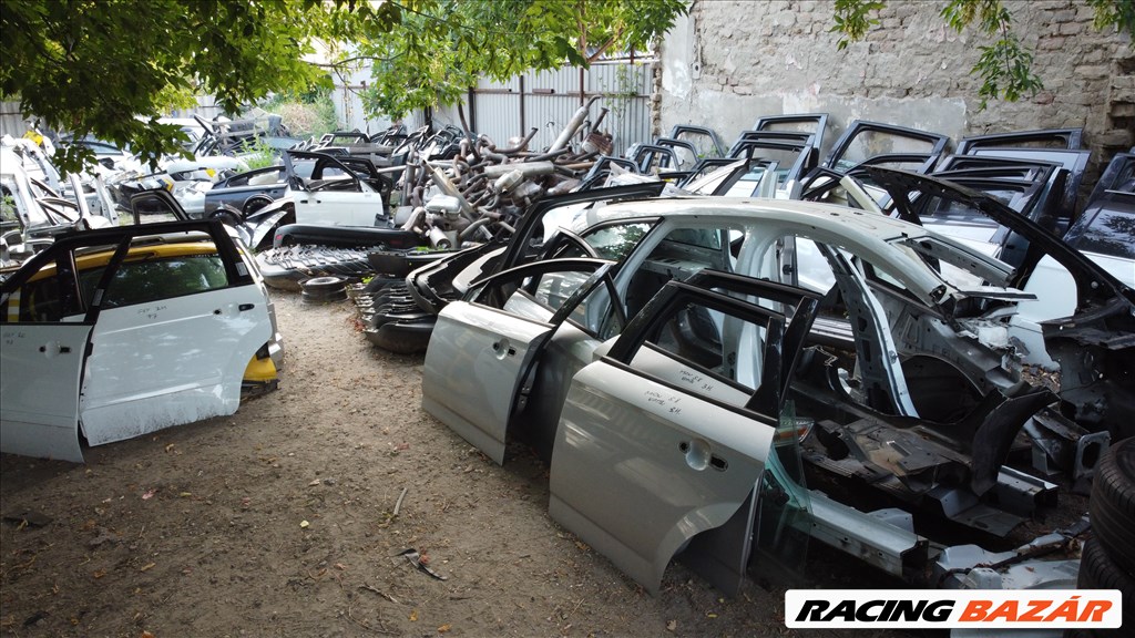 Ford S-MAX Mk1 bontott alkatrészei 13. kép