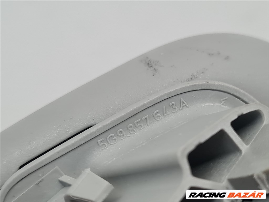 Volkswagen Golf VII jobb hátsó kapaszkodó (felső) 5g9857643a 8. kép