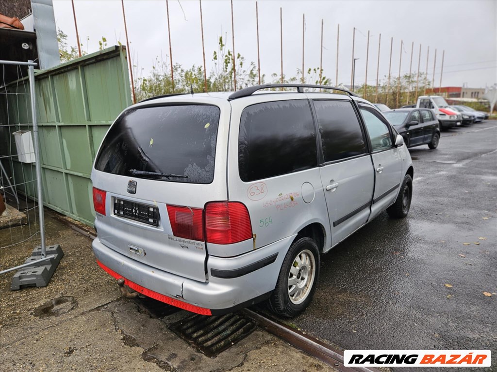 Seat Alhambra I bontott alkatrészei 3. kép