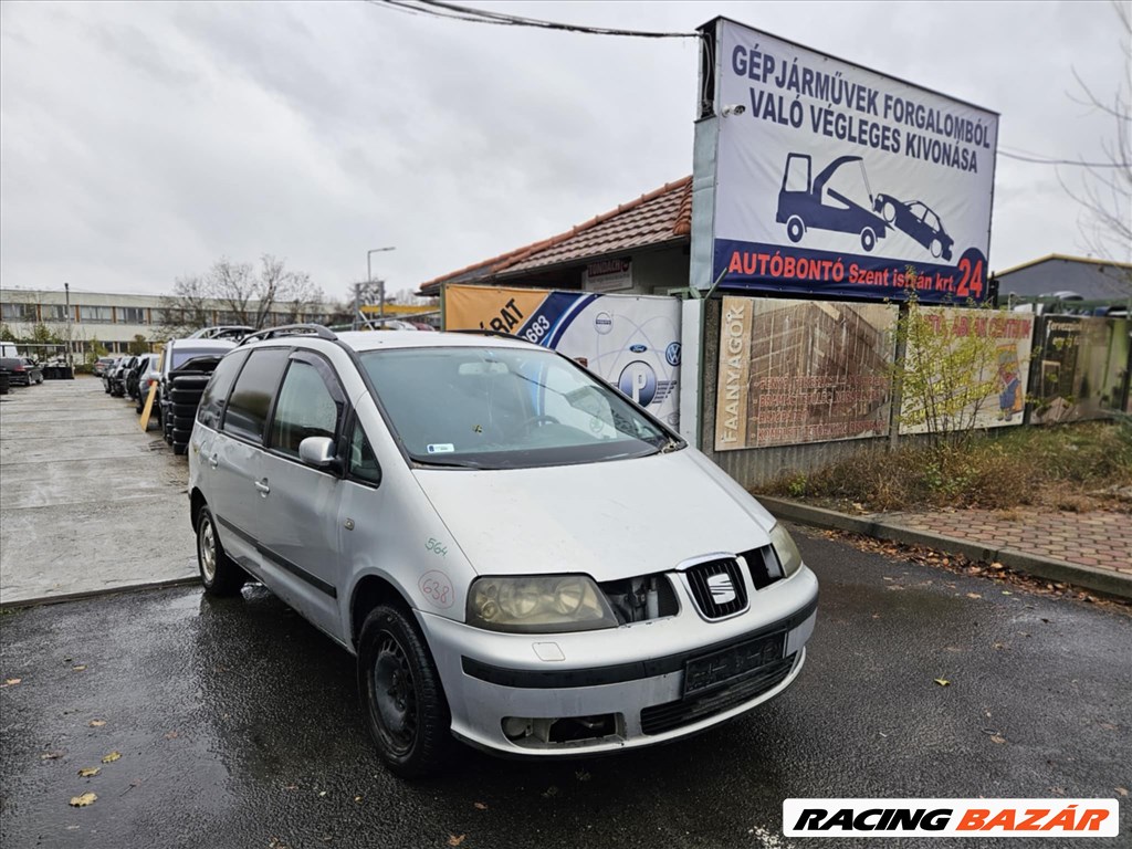 Seat Alhambra I bontott alkatrészei 2. kép