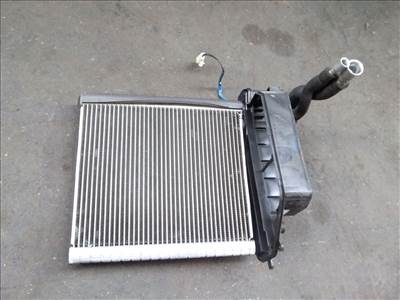 TOYOTA COROLLA Verso ZER_, ZZE_, R1_ Klímahűtő Radiátor (10453)