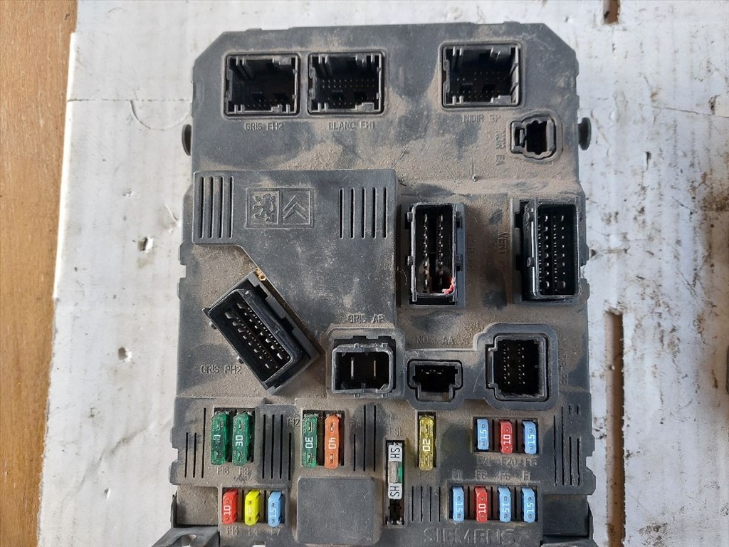 CITROËN C3 I FC_ Motorvezérlő (18798) 5WS40110ET 4. kép