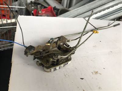 SUZUKI ALTO I SS80 Bal első Ajtózár (29658)