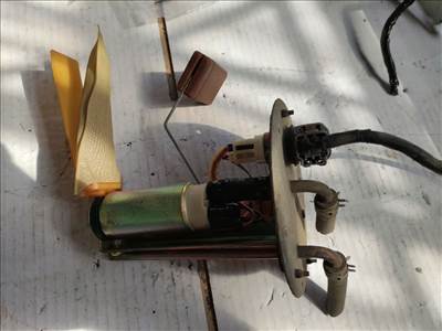 MAZDA 626 V Station Wagon GW Üzemanyagszint Jeladó (32688)