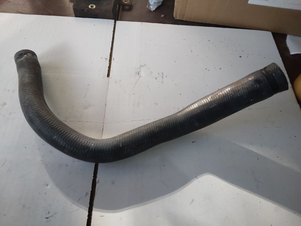 FORD KA I RB_ Vízcső (38369) 2. kép