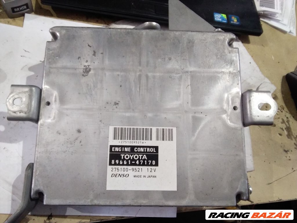 TOYOTA PRIUS Ferdehátú NHW20_ Motorvezérlő 00079 8966147170 1. kép