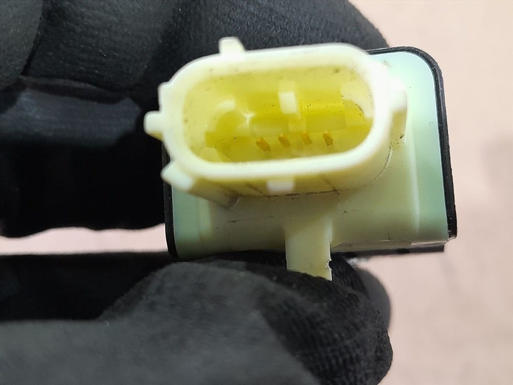 TOYOTA RAV 4 III ACA3_, ACE_, ALA3_, GSA3_, ZSA3_ Bal első Oldal Ütközés Érzékelő (41706) 89831-33020 4. kép