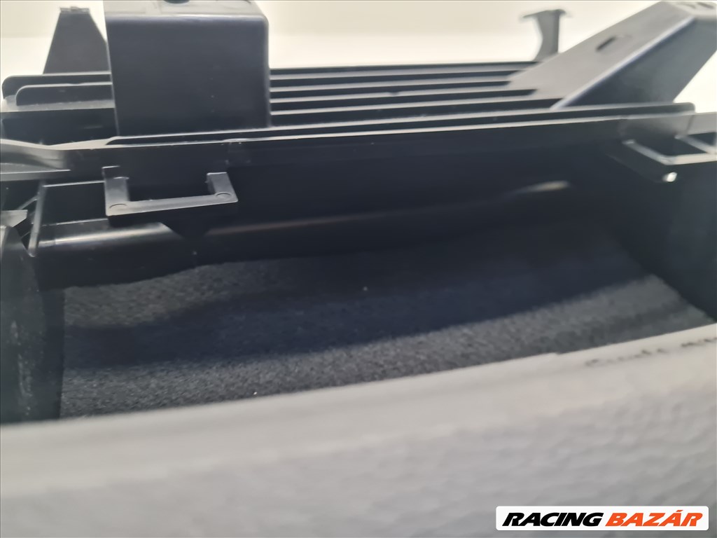 Volkswagen Golf VII kombi jobb első ülés alatti fiók 5g0882600a 5. kép