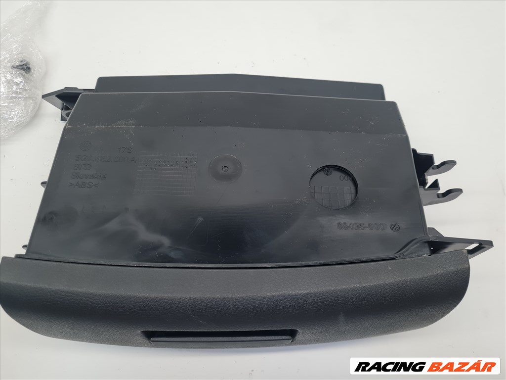 Volkswagen Golf VII kombi jobb első ülés alatti fiók 5g0882600a 6. kép