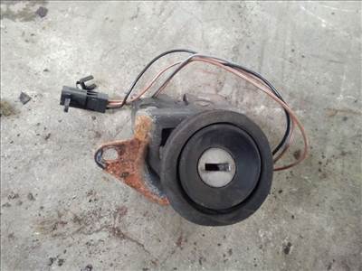 FIAT PUNTO 188 Csomagtérajtó Zárbetét (12162)