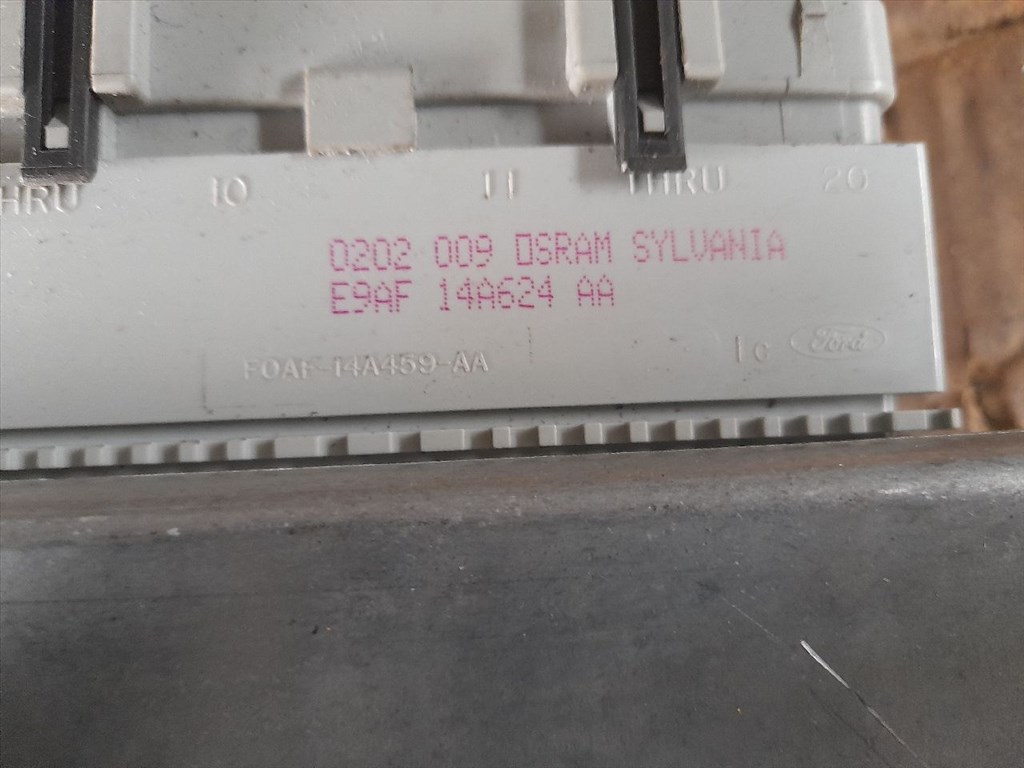 FORD KA I RB_ Motorvezérlő (48074) E9AF14A624AA, JP4 3. kép