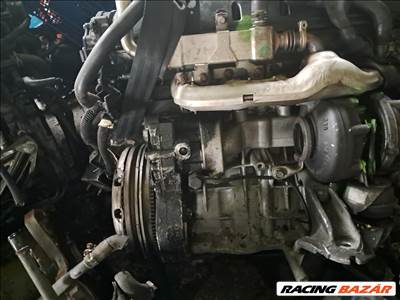 Volkswagen Touareg I R5 TDI motor 