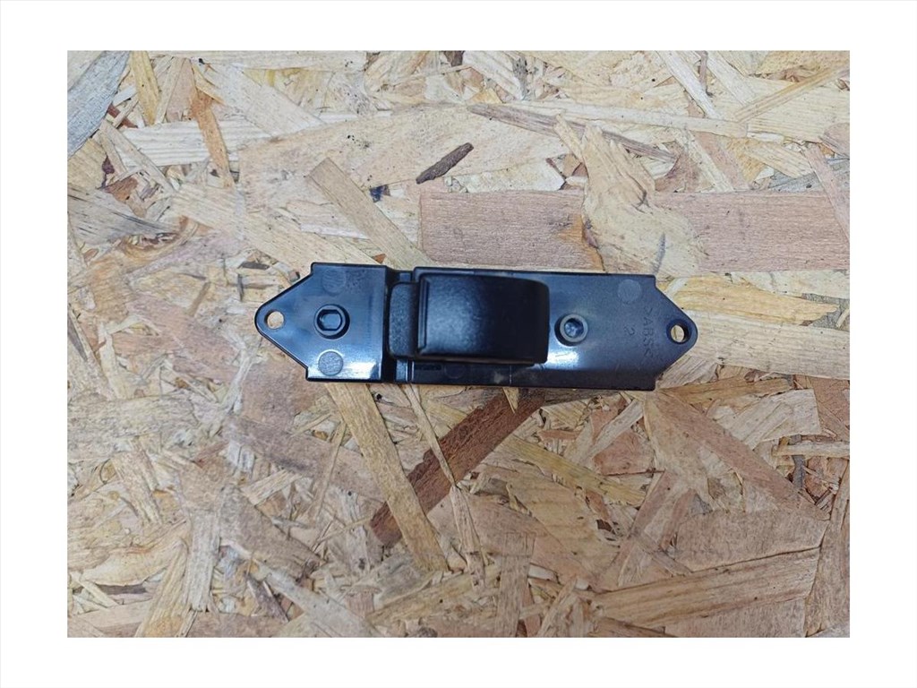 Mitsubishi Lancer VIII (2008-2017) Bal Hátsó Ajtó Ablakemelő Kapcsoló  2. kép