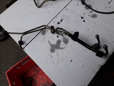 FORD MONDEO III B5Y Nagynyomású Üzemanyag Gyűjtőcső (13485)