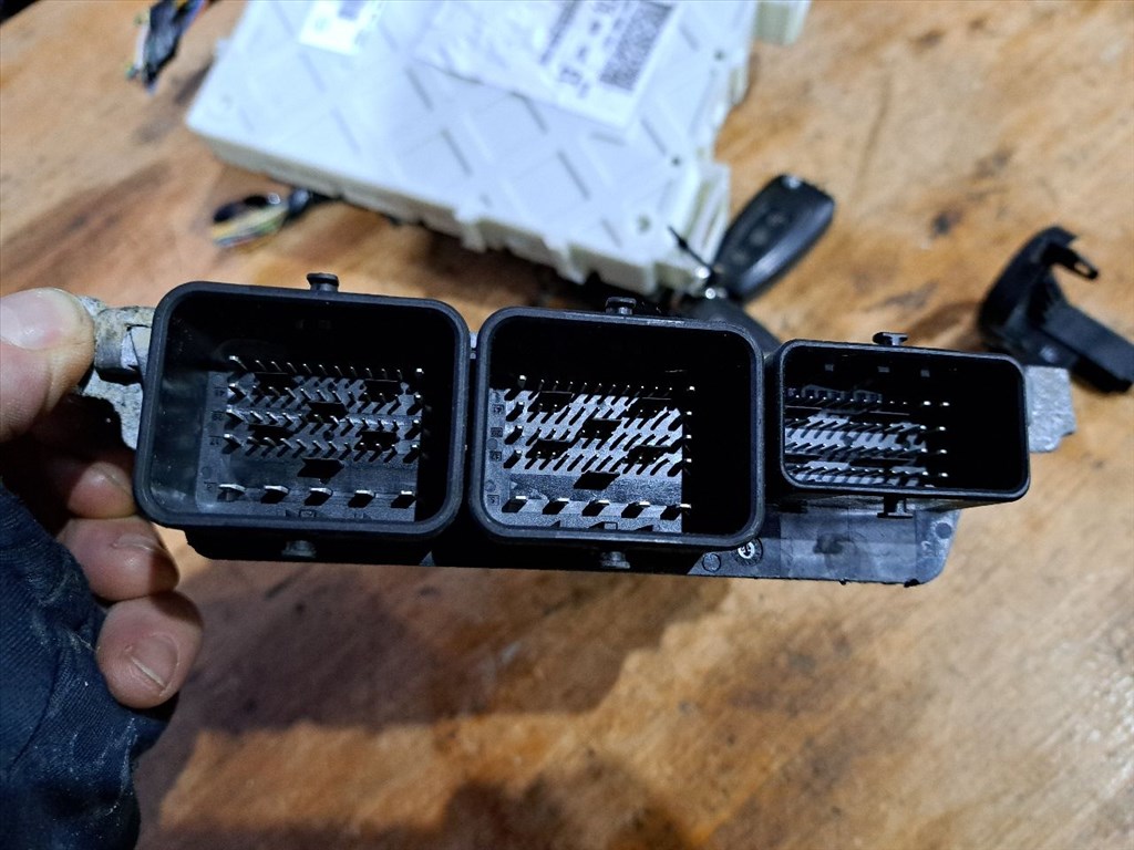 FORD C-MAX II  Motorvezérlő (35295) CONTINENTAL/AV6112A650AGD, S180133047 B, NV6N 14A073 ET, 0942V23559, 6E5T-15607-CA, DV6TDED (T3DA/B) 4. kép