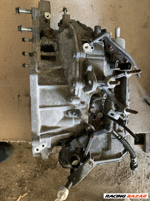 Mitsubishi Outlander automata sebességváltó  4. kép