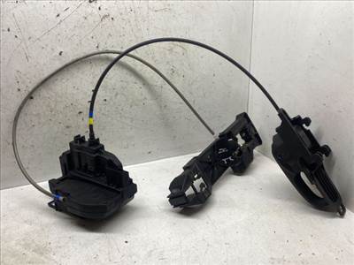 NISSAN NOTE Jobb hátsó Ajtózár