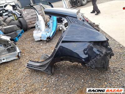 Opel Astra K bal hátsó negyed 