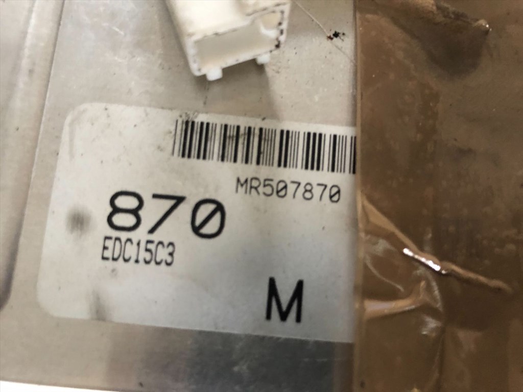 MITSUBISHI CARISMA lépcsőshátú DA_ Motorvezérlő (02488) 2. kép