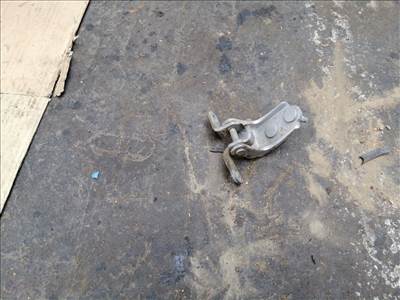 HONDA STREAM RN Jobb hátsó Alsó Zsanér (09571)