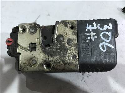 PEUGEOT 306 7B, N3, N5 Jobb hátsó Ajtózár (20878)