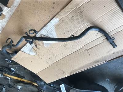 SUBARU IMPREZA Ferdehátú GR, GH, G3 Vízcső (29276) EE20Z