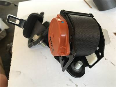 SUBARU IMPREZA Ferdehátú GR, GH, G3 Hátsó középső Biztonsági Öv (29577) C7058709