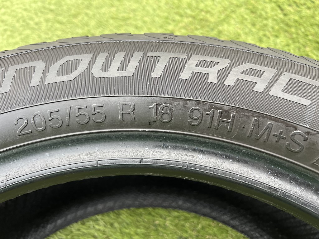 205/55 R16 Vredestein Snowtrac 5 téli gumi 6mm 5. kép