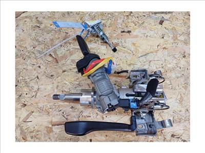 Kia Ceed JD (2012-2018) Gyújtáskapcsoló Ajtózár Betéttel