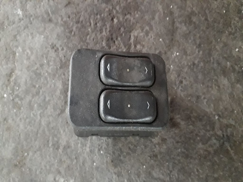 OPEL MERIVA  Ablakemelő Kapcsoló Négyes / Kettes (06847) DELPHI/13363202 1. kép