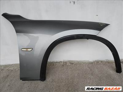 BMW X1 E84 Bmw X1 E84 jobb első sarvédő +műanyag ív 
