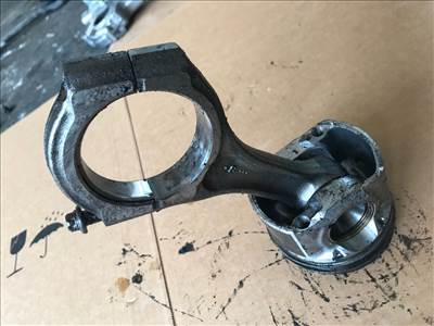 SUBARU IMPREZA Ferdehátú GR, GH, G3 Dugattyú és Hajtókar (29277) EE20Z