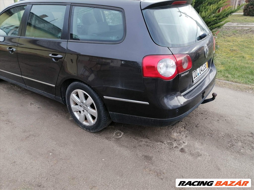 Volkswagen Passat B6 Csomagtér ajtó alsó zárszerkezet  2. kép