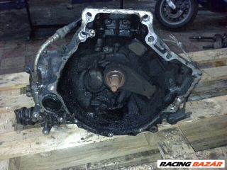 Mazda 626 (GE) Váltó (Mechanikus) *44137*