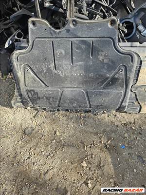 Volkswagen Golf VII Alsó motorvédő burkolat  5q0825236