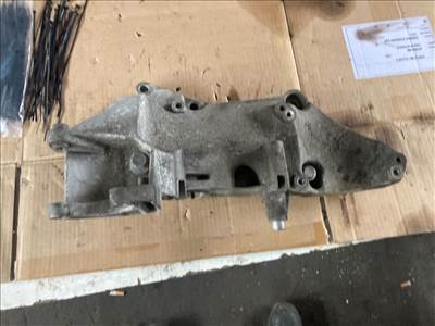 MITSUBISHI CARISMA DA_ Klíma Tartó Bak (08729)