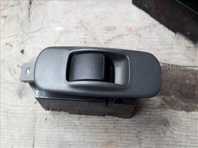 MITSUBISHI LANCER Kombi CS_W Jobb hátsó Ablakemelő Kapcsoló (09975) MR587879