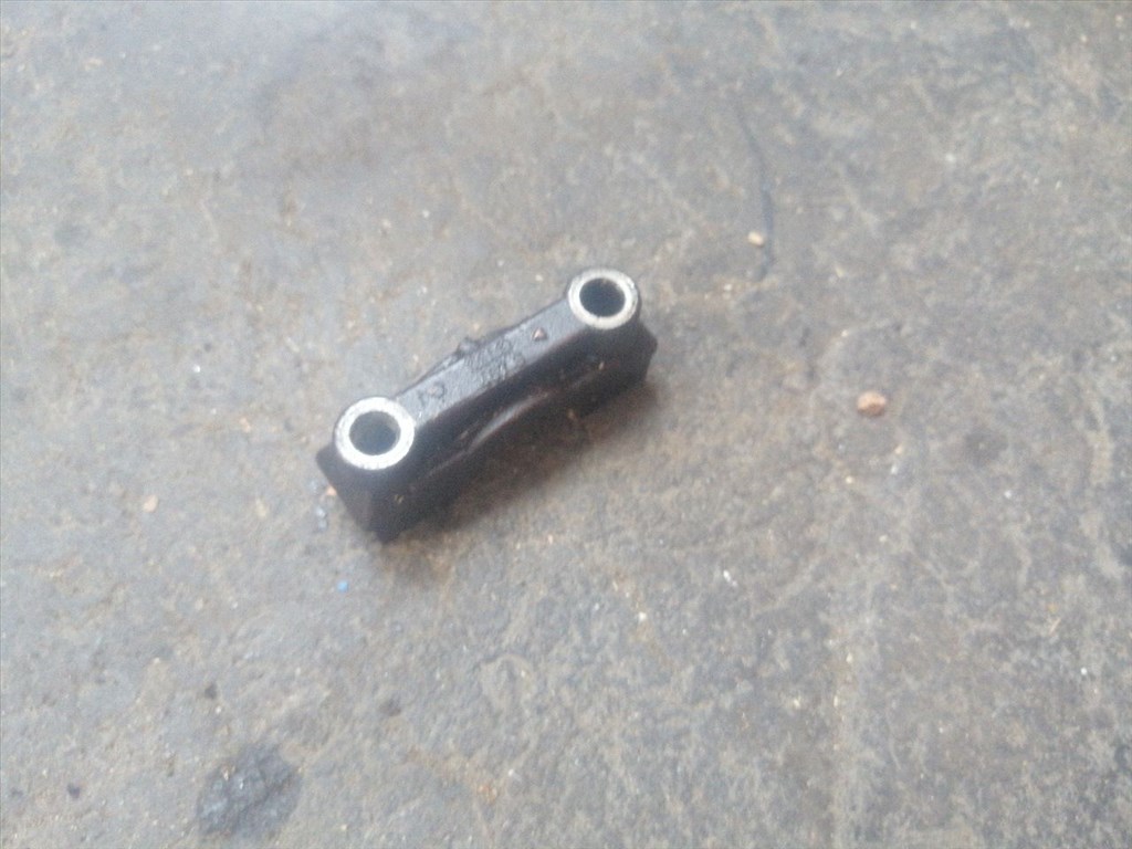 VW PASSAT Variant 3B5 Kipufogó Vezérműtengely (10139) 1. kép