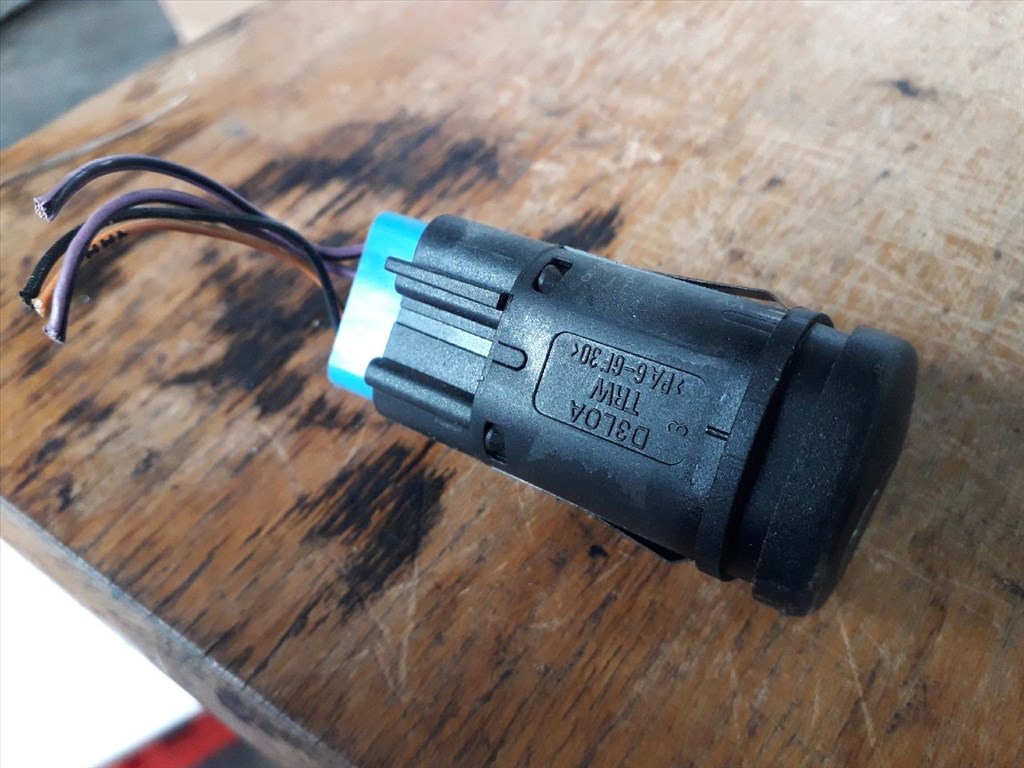 FORD FIESTA IV JA_, JB_ Ablakfűtés Kapcsoló (13664) 96FG18C621AA 2. kép