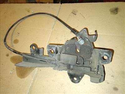 KIA CERATO LD Motorháztető Zárszerkezet (15414)