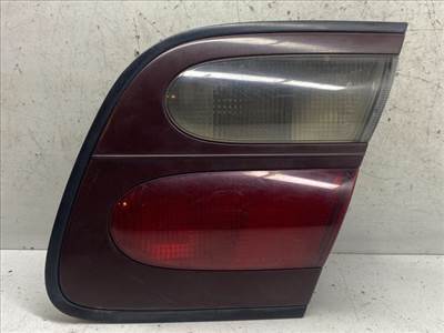 NISSAN ALMERA I Jobb Belső Hátsó Lámpa